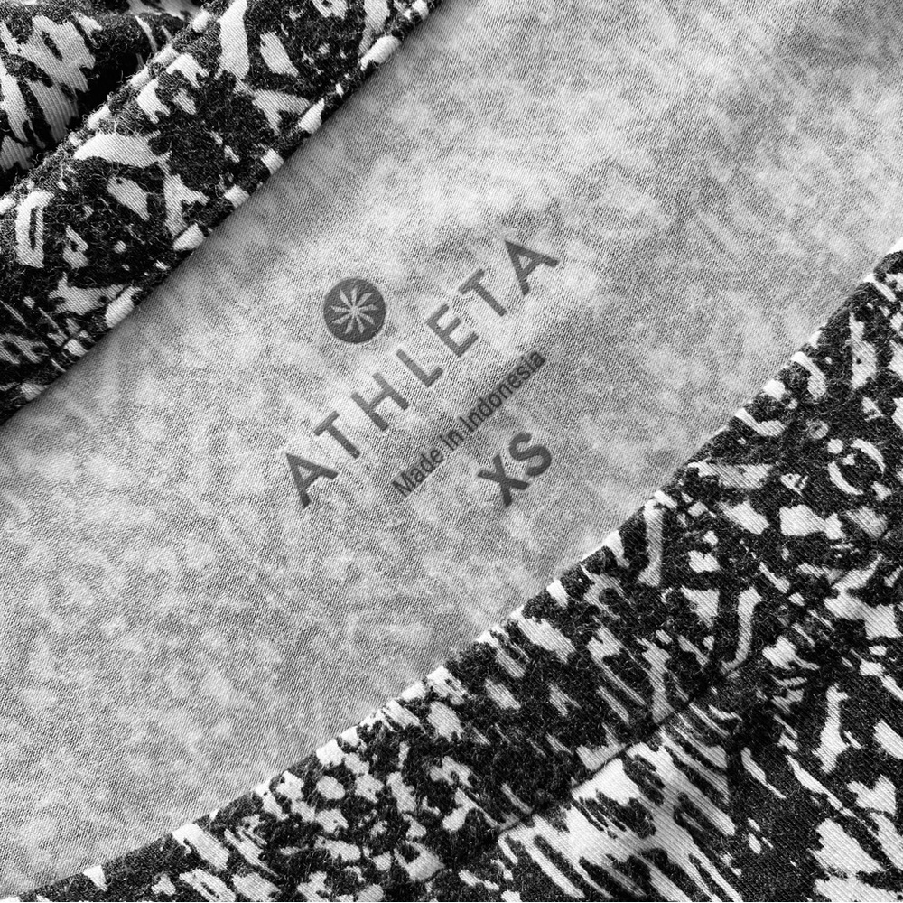 Athleta Redondo Dress With Tribal Ikat Print | Black / White | Size XS - Picture 6 of 6